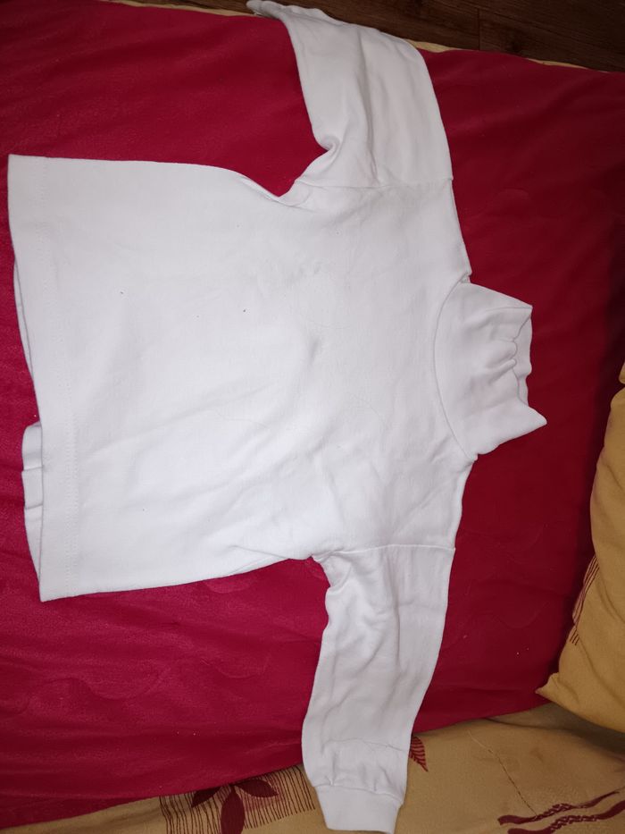 Lot vêtements garçon 4 ans - photo numéro 2