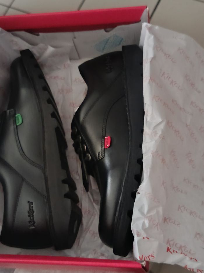 Kickers femme taille 41 neuve - photo numéro 3