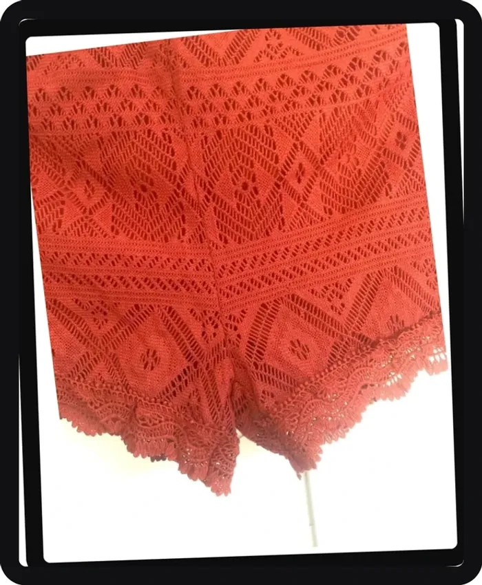 Très beau Short en dentelle couleur Rouille Veritas XS/S - photo numéro 3