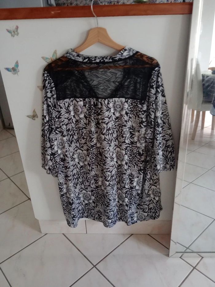 Blouse femme 46 48 noire et blanche dentelée c80 - photo numéro 16