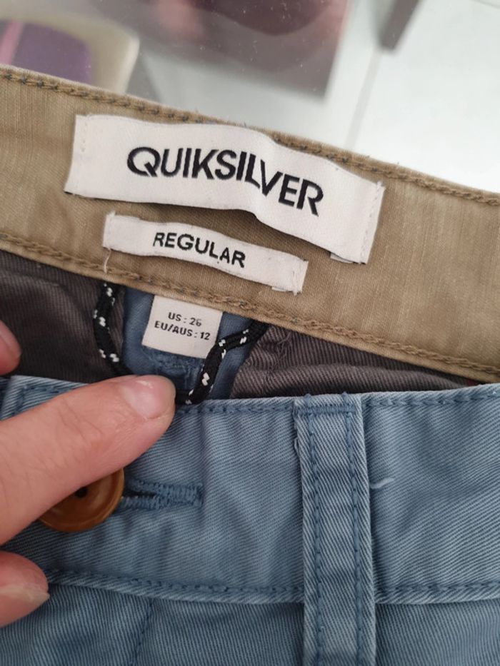 Short garçon quiksilver 12 ans u11 - photo numéro 6