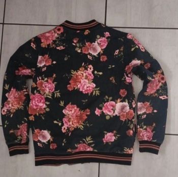Veste à fleurs