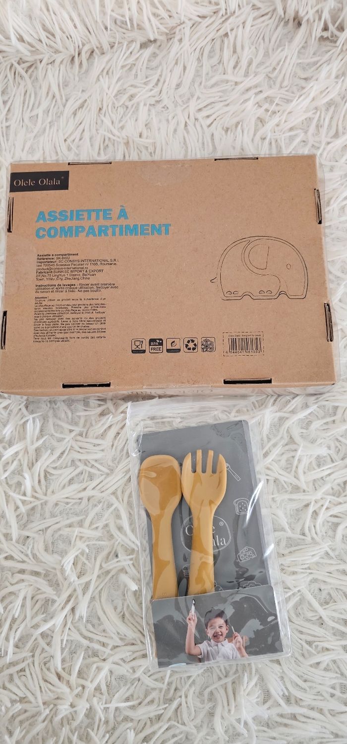 Ensemble repas bébé en silicone Neuf - photo numéro 5