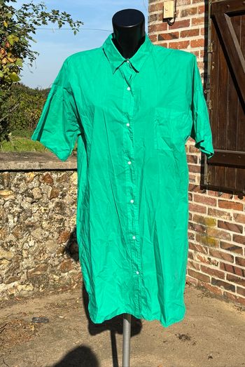 👗 Robe chemise oversize verte – Sacré Cœur