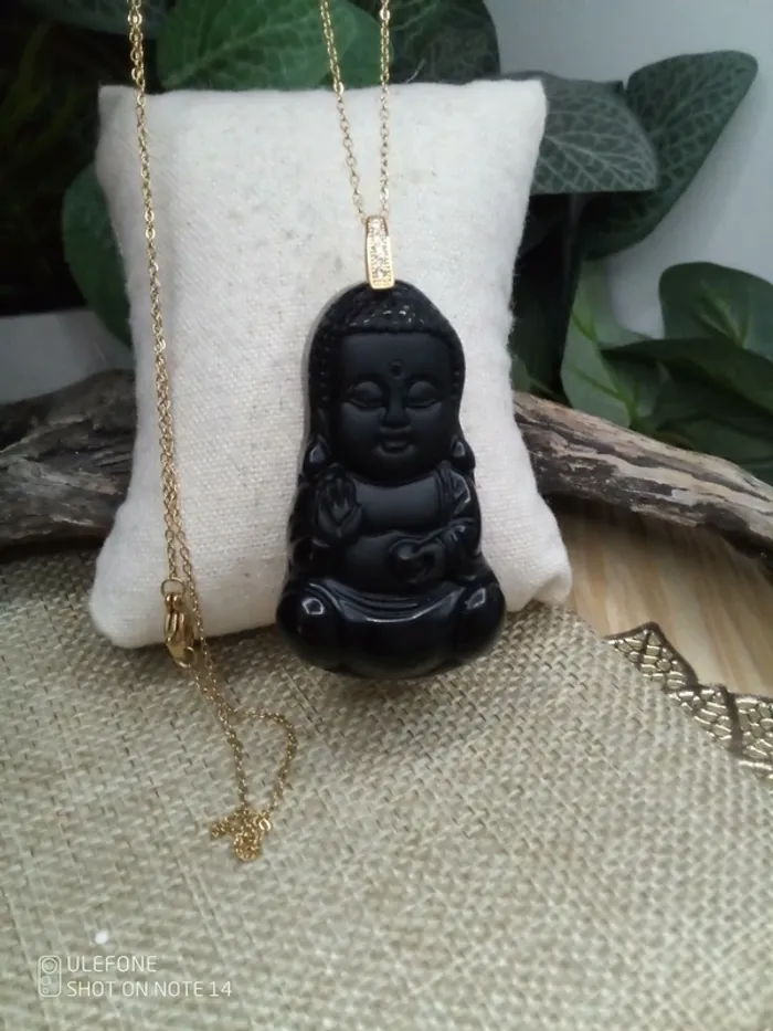 Collier pendentif bouddha en pierre onyx noir - photo numéro 2