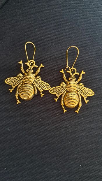 Boucles d'oreilles abeilles