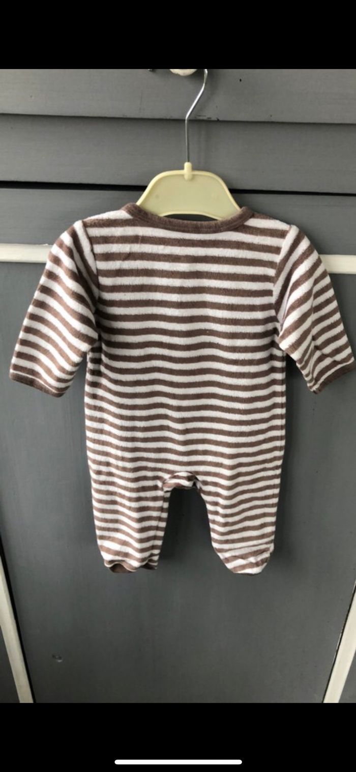 Pyjama - photo numéro 2