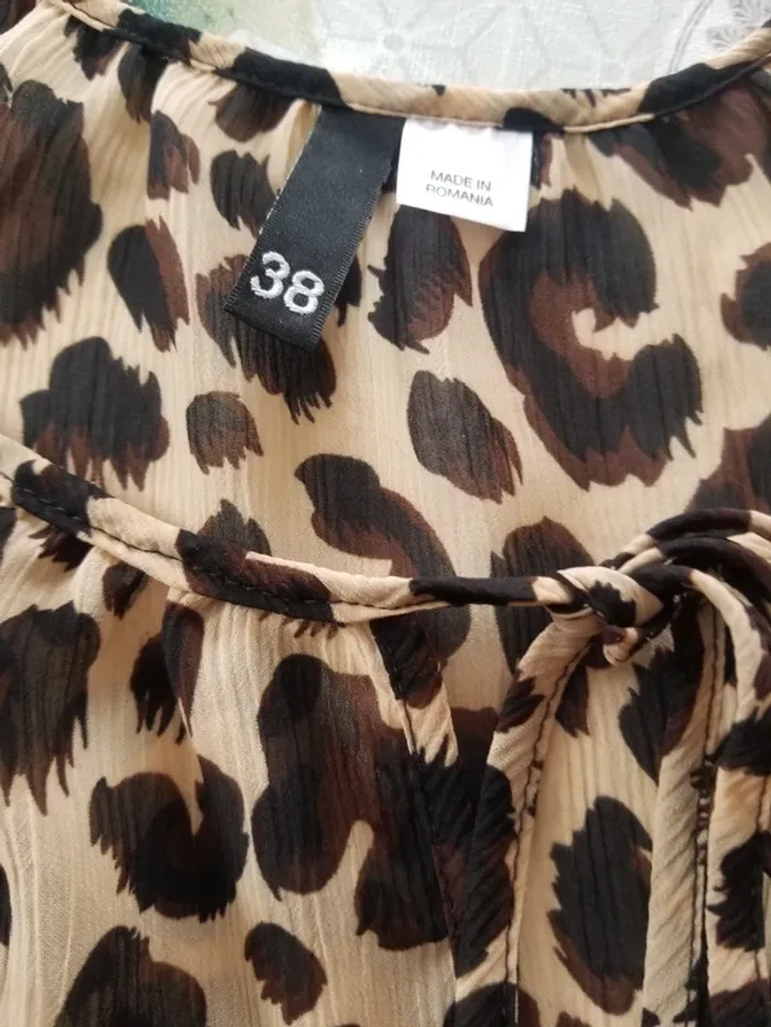 Haut léger leopard - photo numéro 2