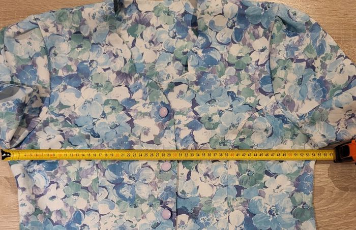 Blouse manches courtes fleurie vintage bleu ciel vert et blanc Damart Taille 44 - photo numéro 9