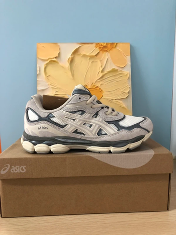 Asics GEL-NYC Gris 40