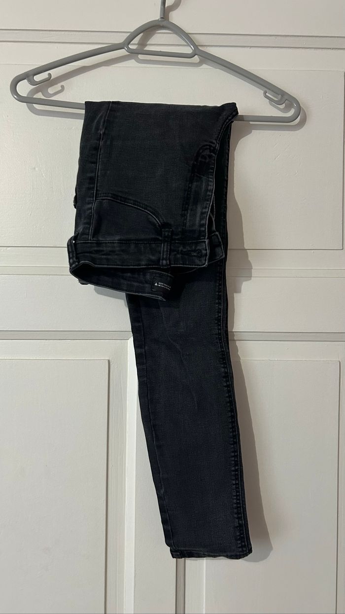 Pantalon slim noir zara
