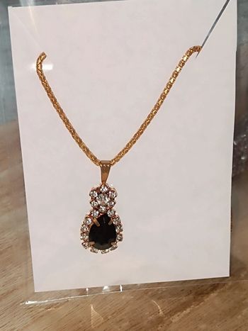 Collier fantaisie strass 🖤🌟1€