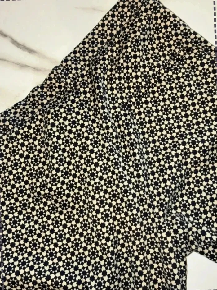 Jean blanc/noir - H&M - taille 40 - photo numéro 5