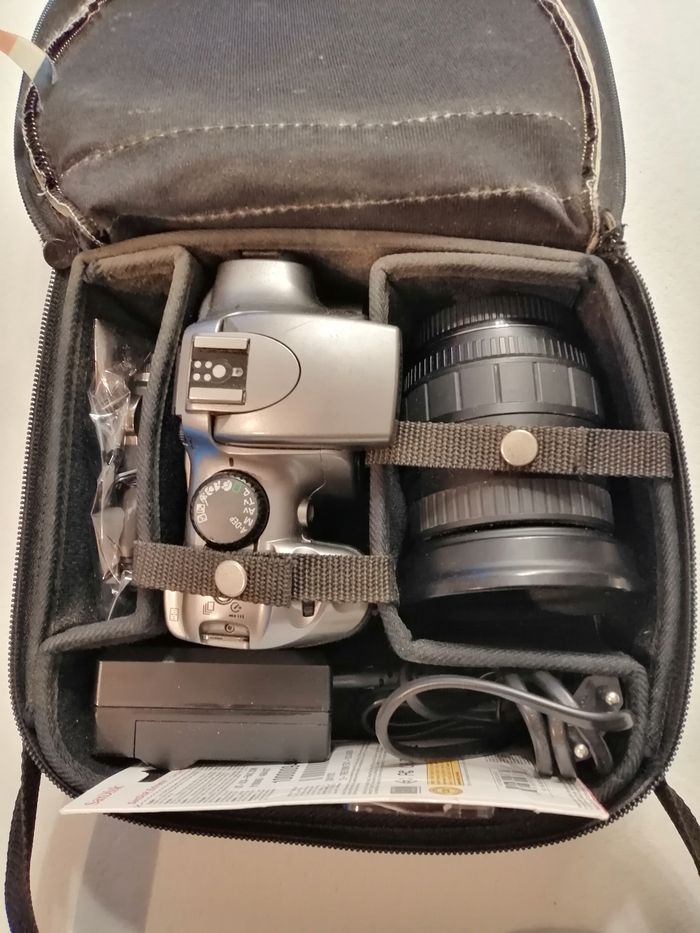 Appareil photo Canon 300 D numérique - photo numéro 4