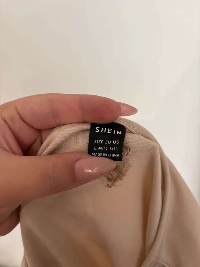 Robe asymétrique Taille L - photo numéro 5