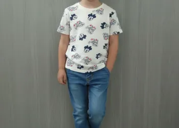 👕 T-shirt Minnie Mouse - Taille 5 ans (110 cm) 👕