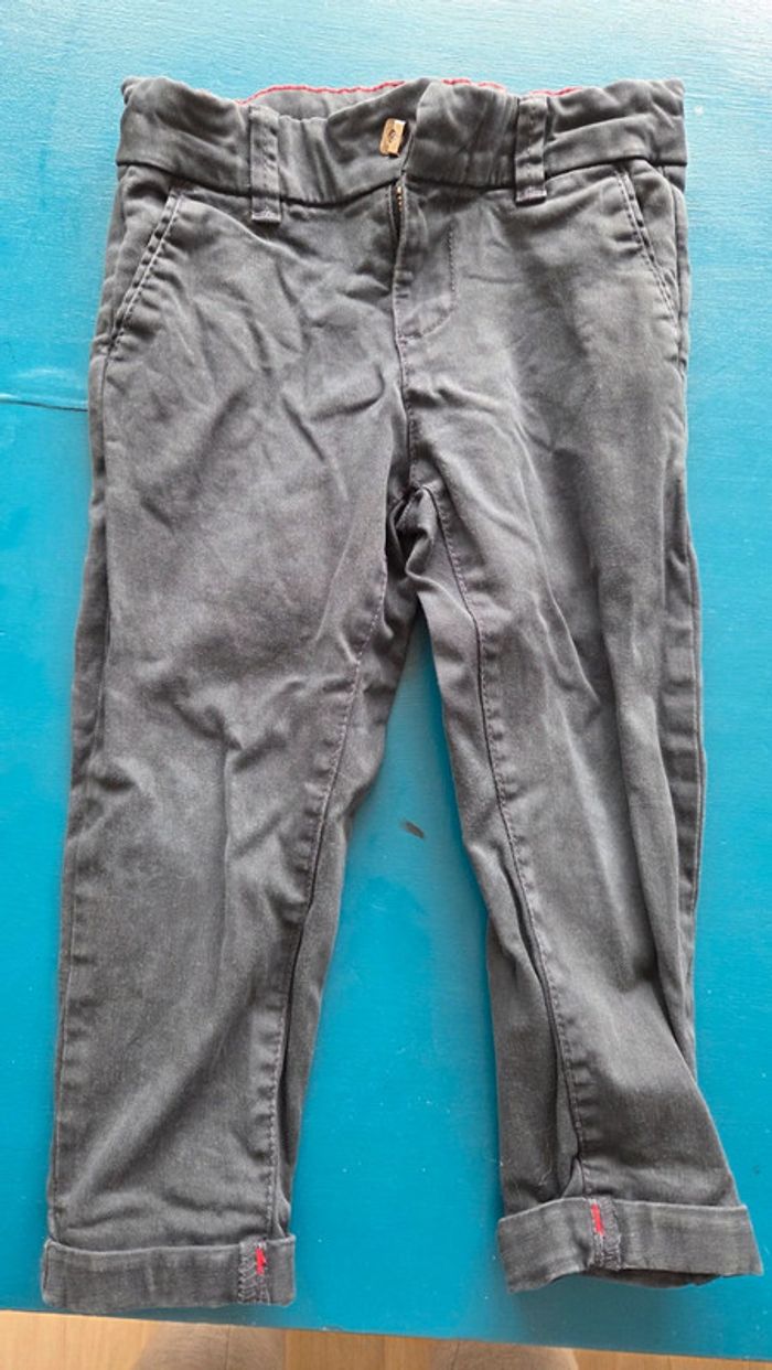 Chino Hugo bleu