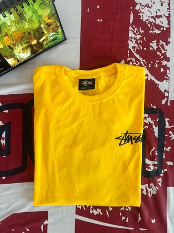 T-shirt Rework taille L jaune moutarde motif carte «as de pique»