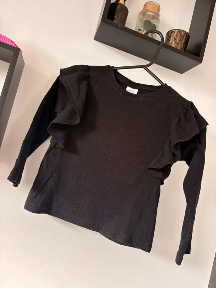 T-shirt Zara • 9ans - photo numéro 2