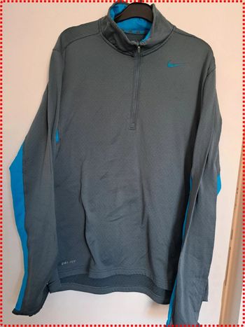 Haut sport technique Nike taille M Dri-Fit