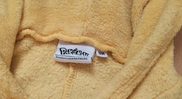 Pyjama combinaison pikatchu - photo numéro 2