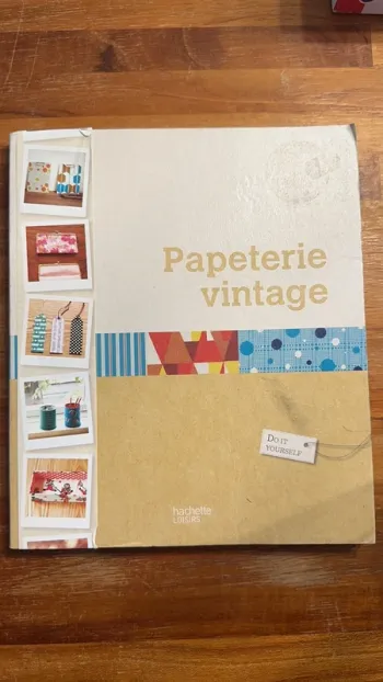 Livre papeterie vintage