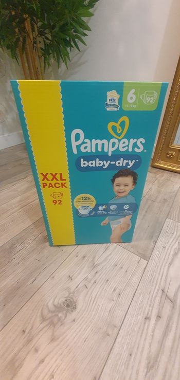 Couches Pampers baby-dry T6