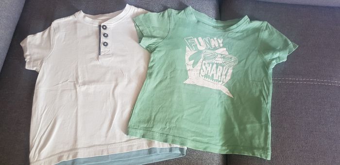 Lot tee shirts 4 ans