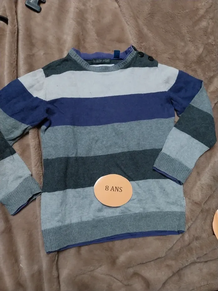 Pull 8 ans - photo numéro 2