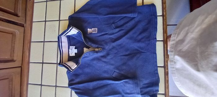 Sweat-shirt 4 ans - photo numéro 3