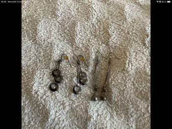Boucles d’oreilles fantaisies ( 2 e le lot des 2 paires );