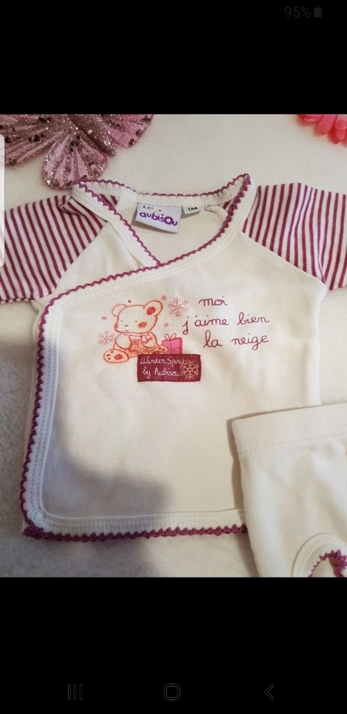 Ensemble bébé taille 1 mois - photo numéro 2