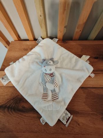 Lolita vache noukies blanche et grise