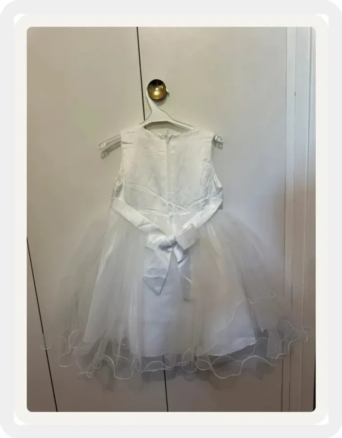 Robe blanche - photo numéro 2