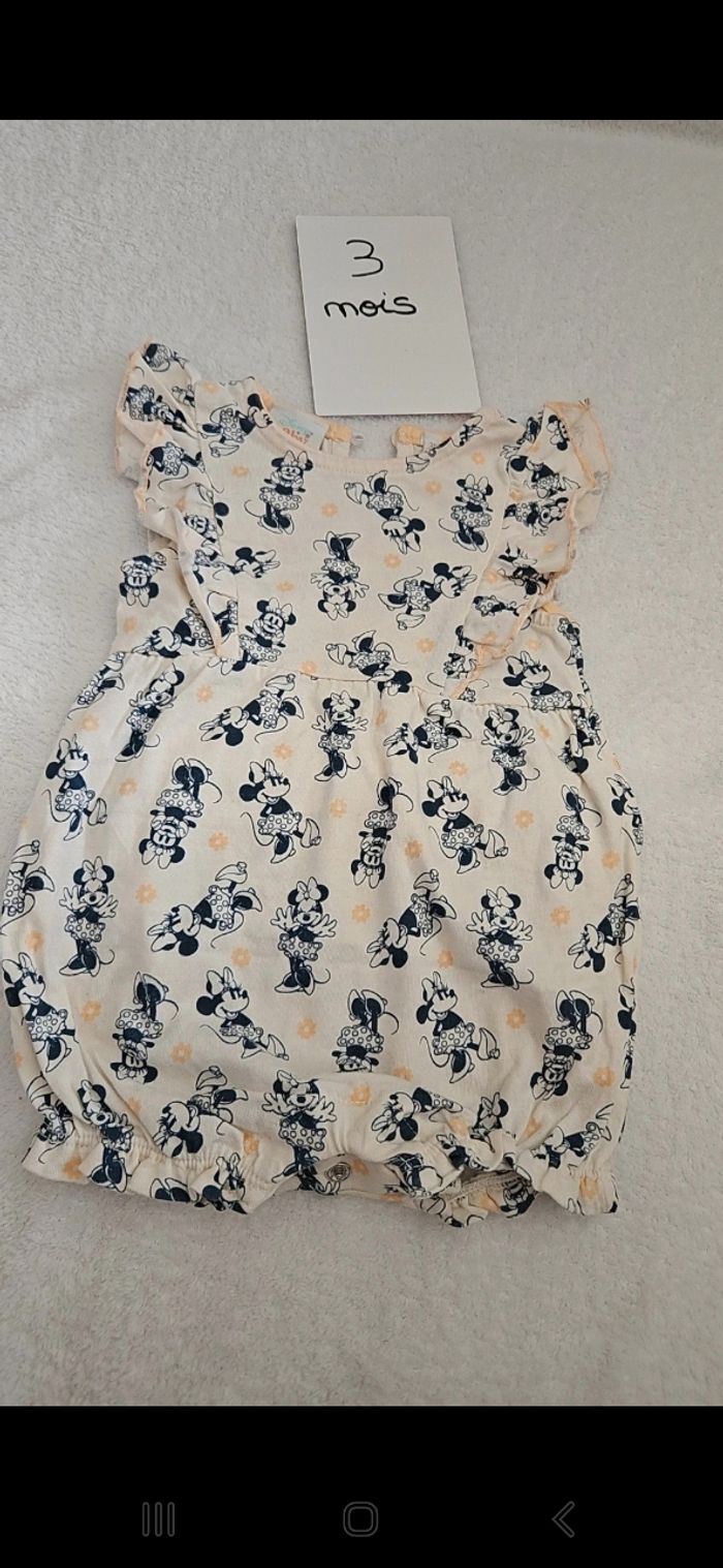 Lot 6 robes combi