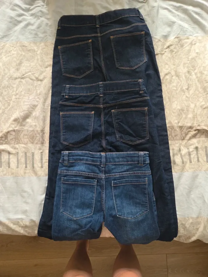 Lot de 3 jeans skinny bleus taille 12 10 et 9 ans kiabi et gemo - photo numéro 5