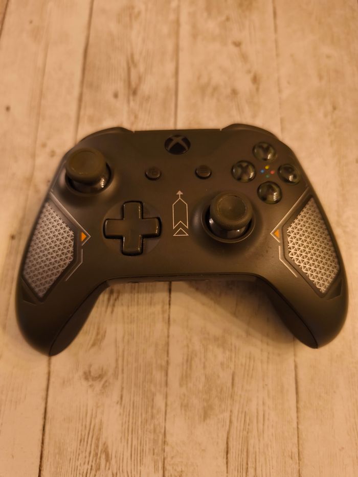 Manette Xbox one Microsoft Édition spéciale combat tech - photo numéro 2