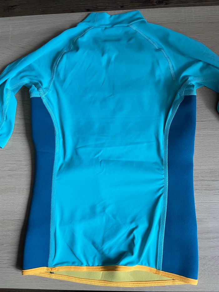 T-shirt UV et protection du froid 10 ans - photo numéro 2