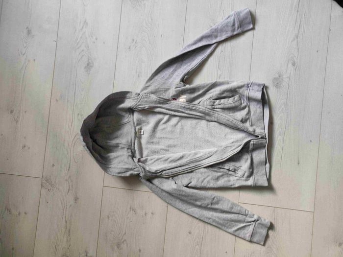 Lot Veste et T-shirt 10 ans - photo numéro 3