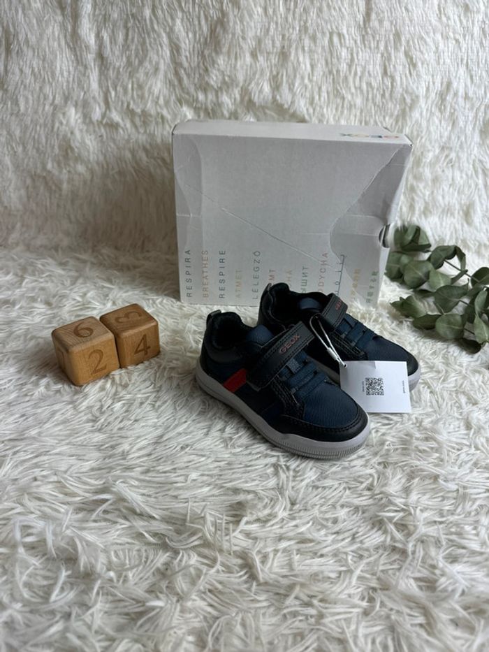 Paire de chaussures geox Azarch boy taille 24