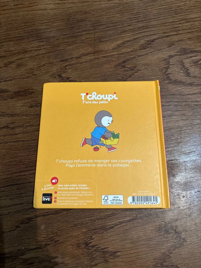 Livre T’choupi, mange de tout - photo numéro 3