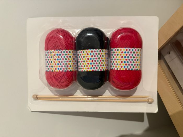 Pelotes de laine - Loisirs créatifs - photo numéro 1