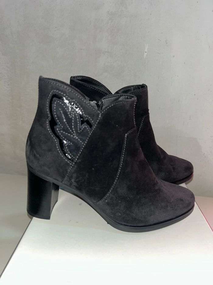 Bottines neuves noir cuir toucher velours nubuck - photo numéro 3