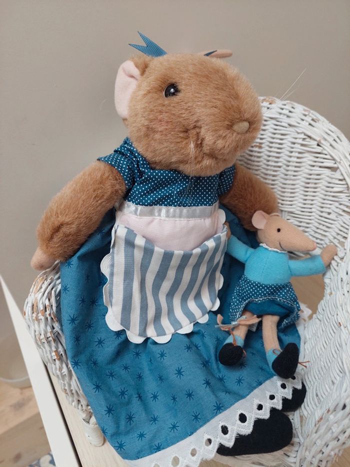 Hallmark cards - peluche Vera la souris 1997 - photo numéro 2