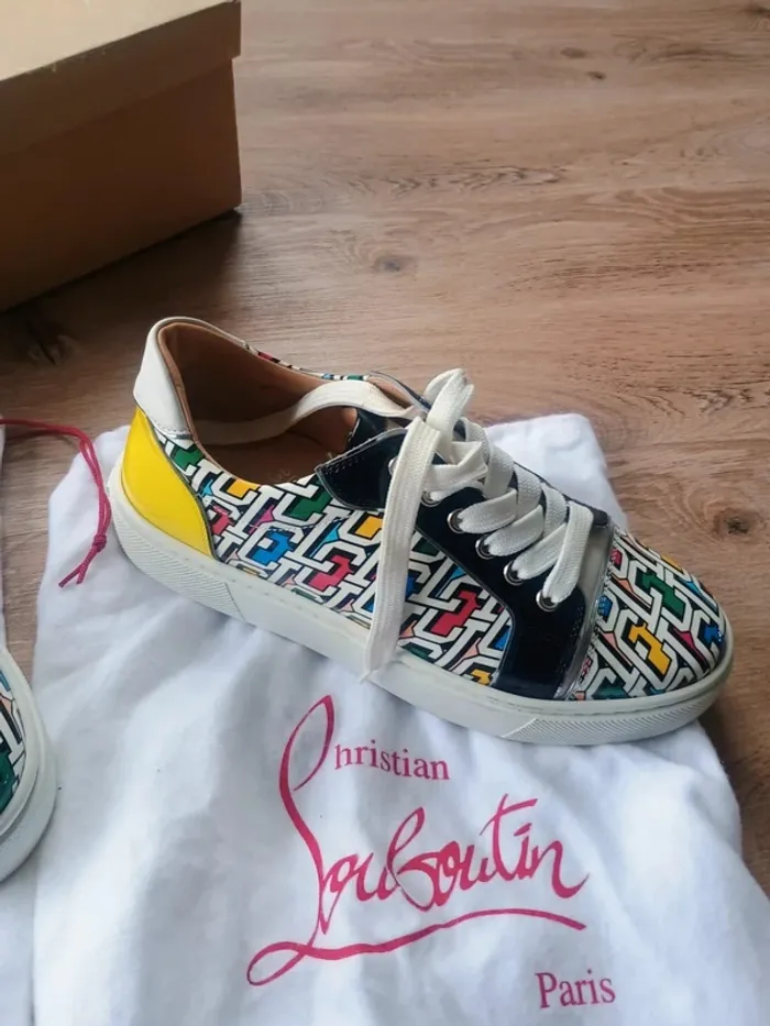 véritable basket Louboutin neuve T38 - photo numéro 5