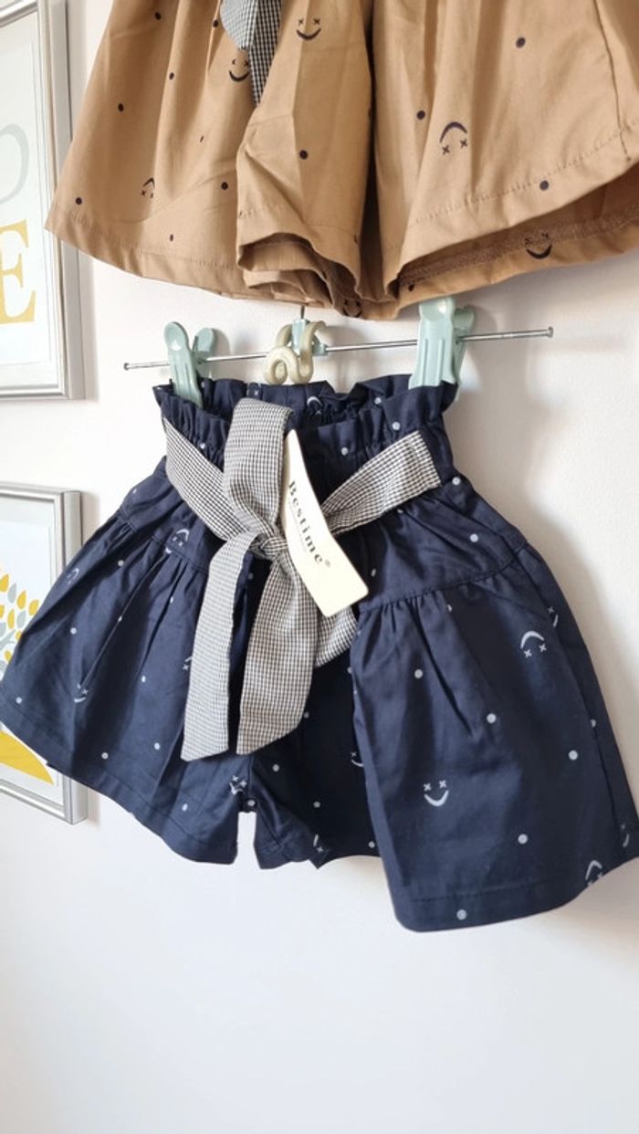 Lot de 2 shorts neuf bestime taille 4ans - photo numéro 3