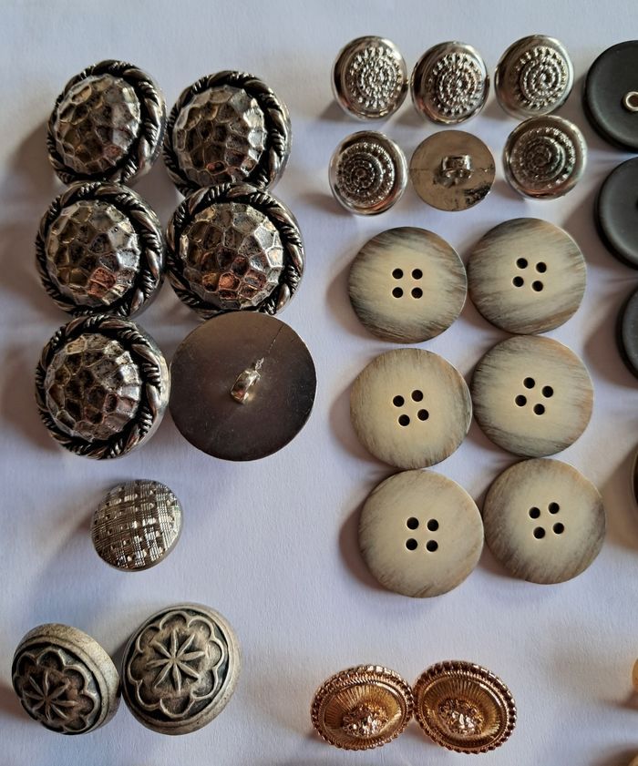 Lot de boutons de couture - photo numéro 2
