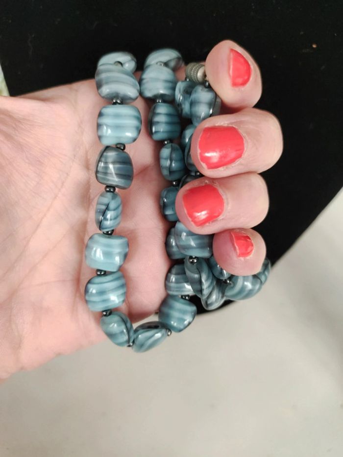 Collier de pierres bleues - photo numéro 3