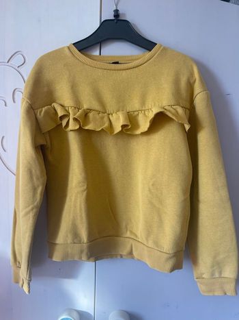 Pull enfant  Kiabi - Couleur jaune moutarde - 10 ans