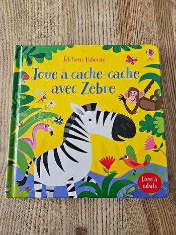 Livre à rabats : Joue à cache cache avec zèbre